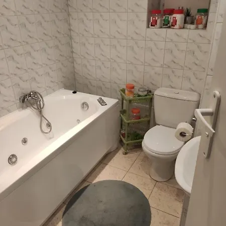 Apartament Home Stay Slotwinska Lägenhet